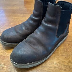 Danner Men's Brown Leather Chukka Boots